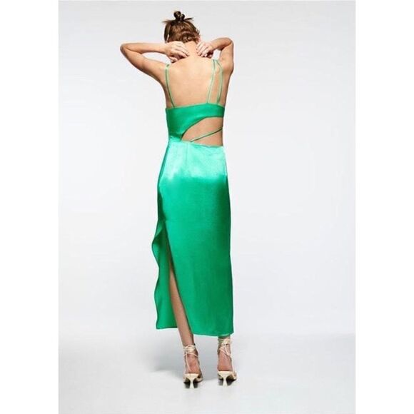 NWOT Zara Blogger’s Favorite Green Asymmetric Cut Out Satin Effect Midi Dress - Picture 3 of 16